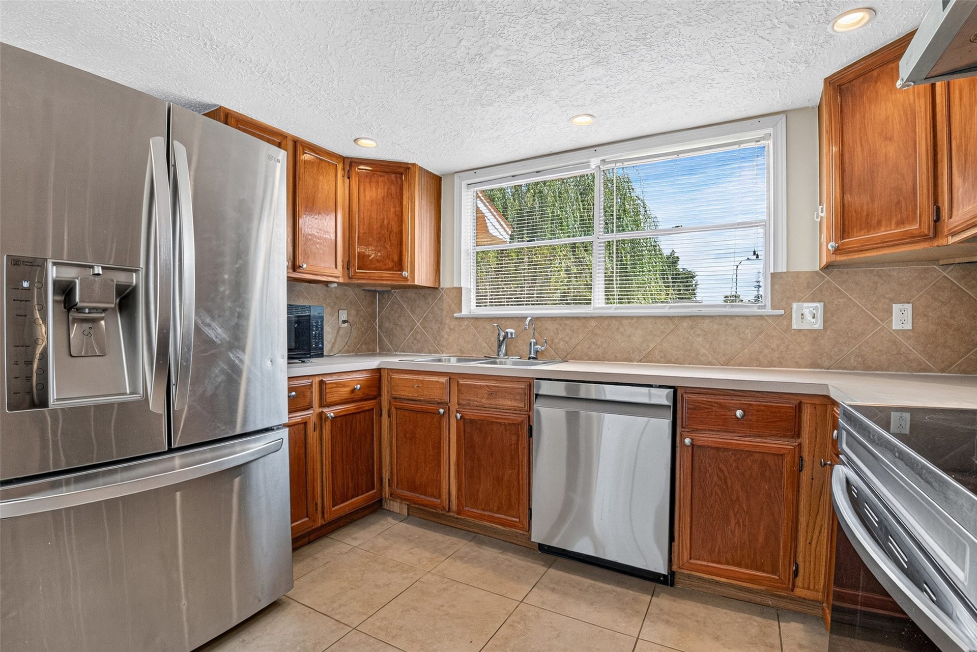 10518 Quail Ridge Lane, Sugar Land, TX 77498 10518 Quail Ridge Lane, Sugar Land, TX 77498