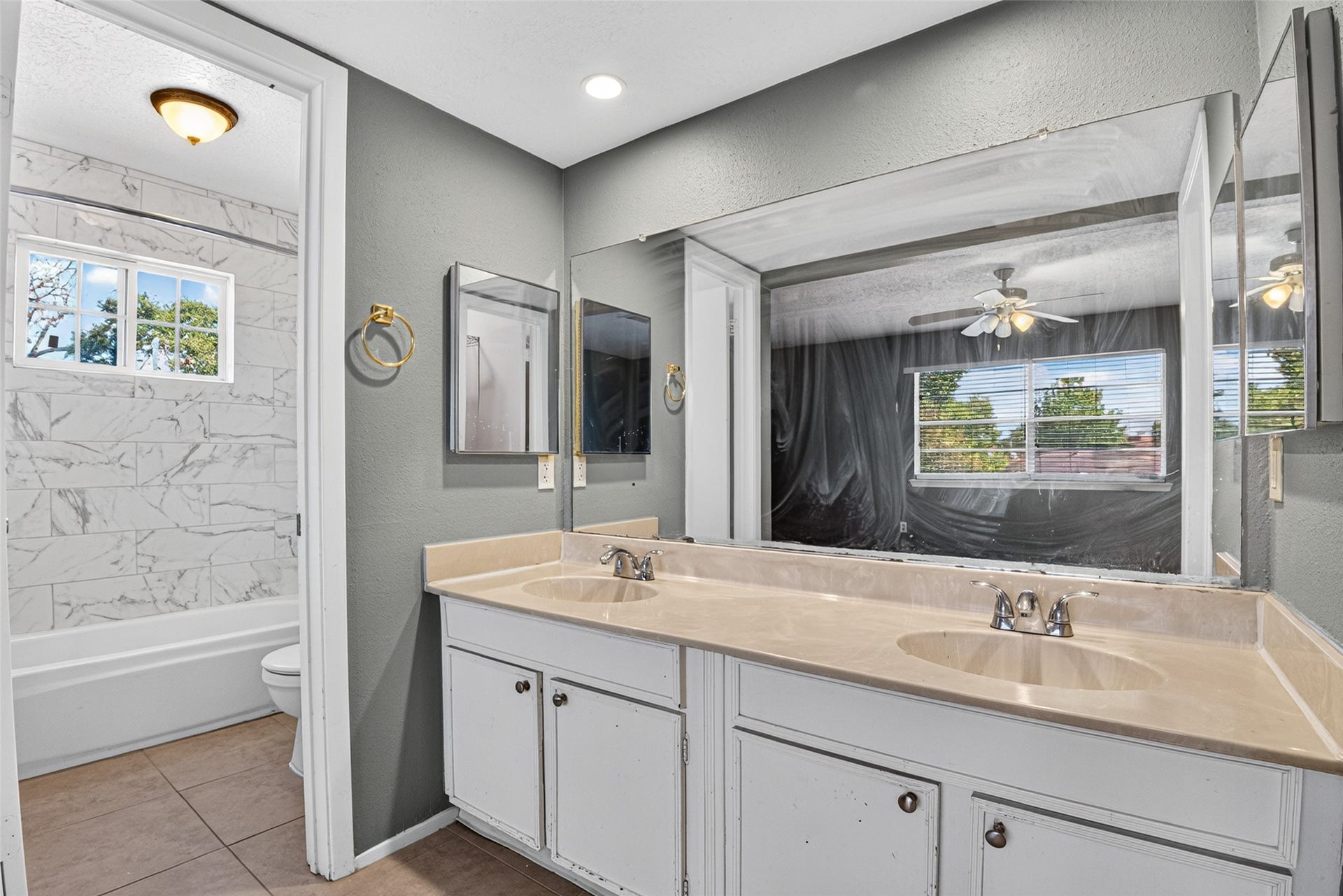 10518 Quail Ridge Lane, Sugar Land, TX 77498 10518 Quail Ridge Lane, Sugar Land, TX 77498