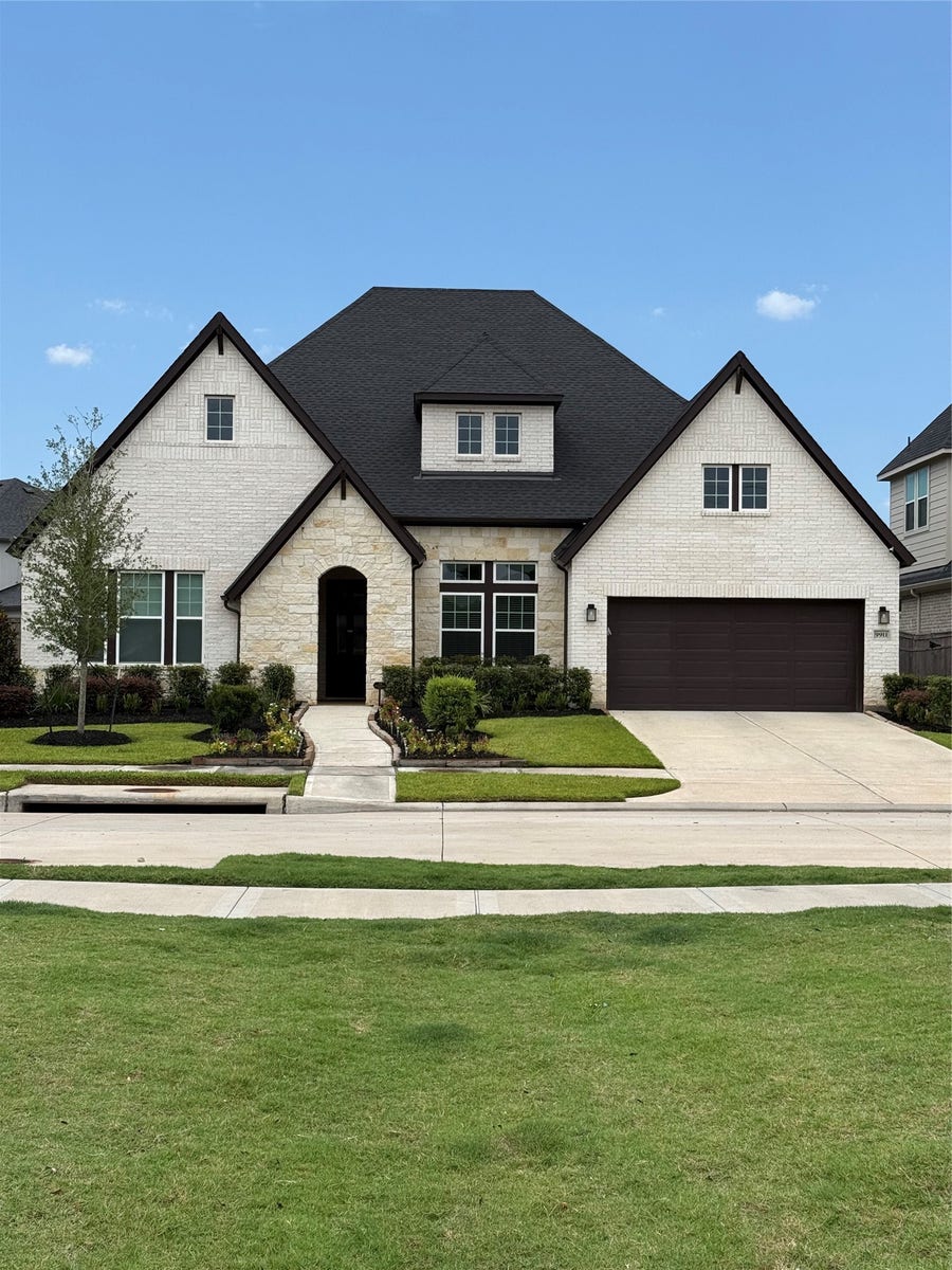 Property photo for 9911 Deep Water Drive, Missouri City, TX