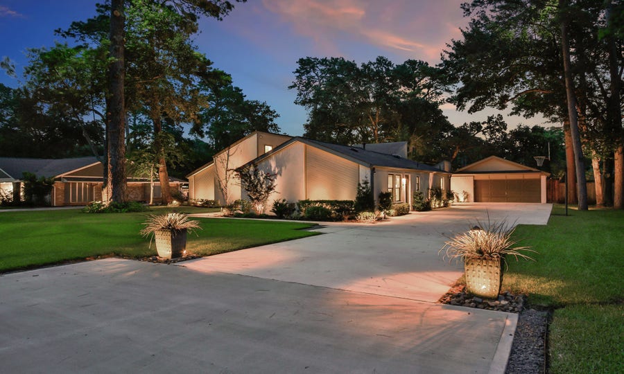 Property photo for 11918 Beverly Drive, Houston, TX