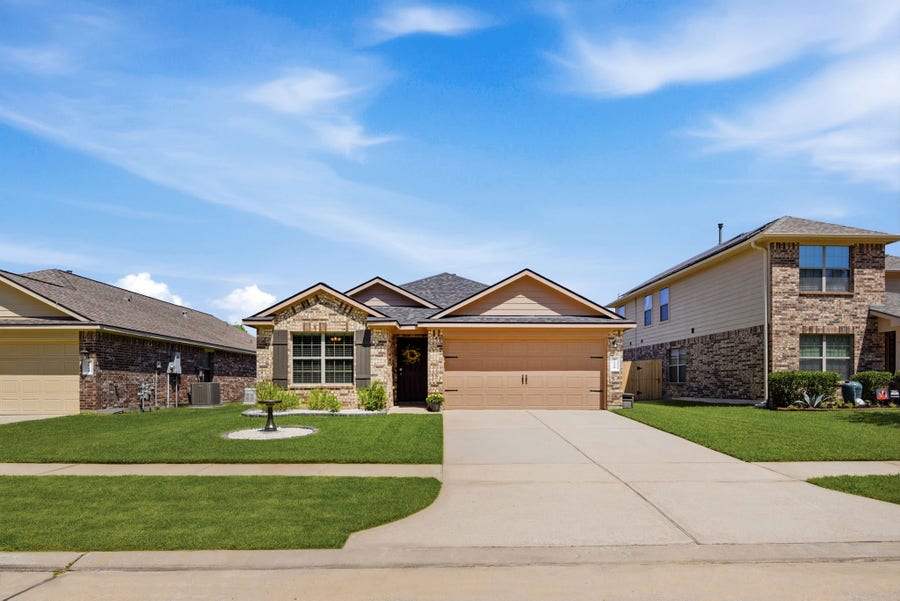 Property photo for 9630 Paloma Creek Drive, Tomball, TX