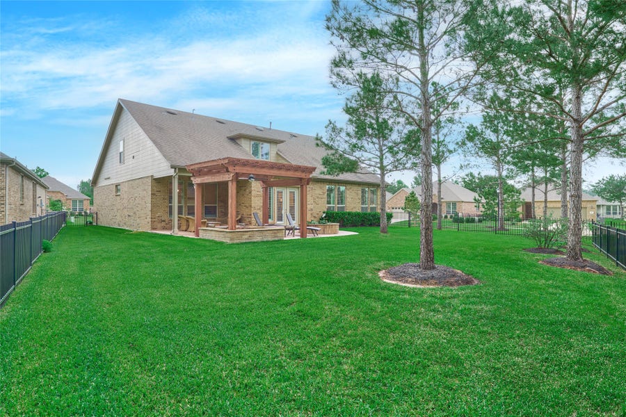 Property photo for 230 Connemara Drive, The Woodlands, TX