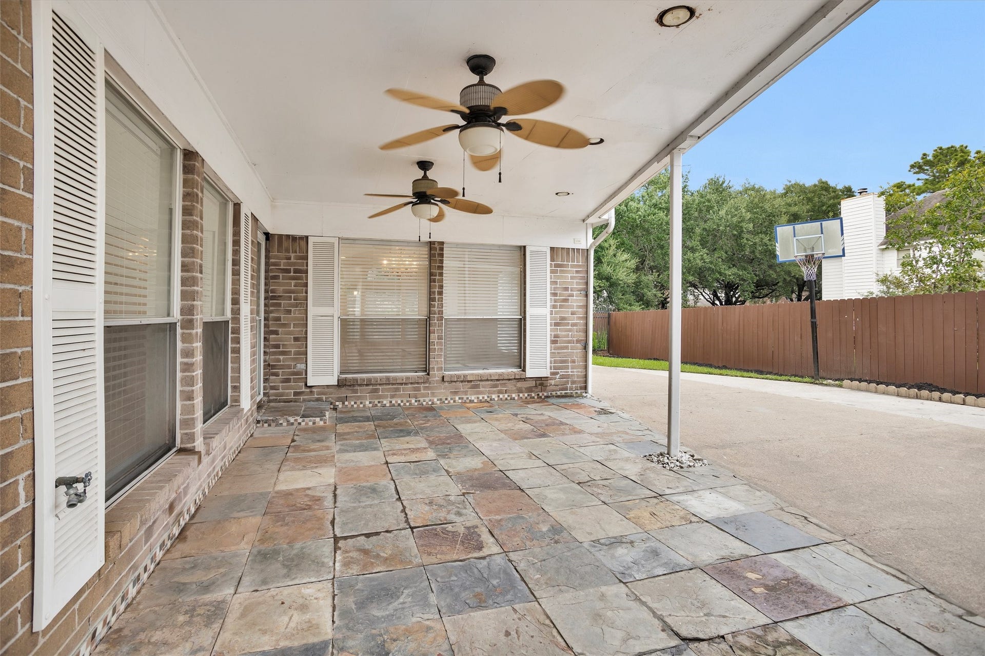 1331 Edenderry Lane, Missouri City, TX 77459 1331 Edenderry Lane, Missouri City, TX 77459