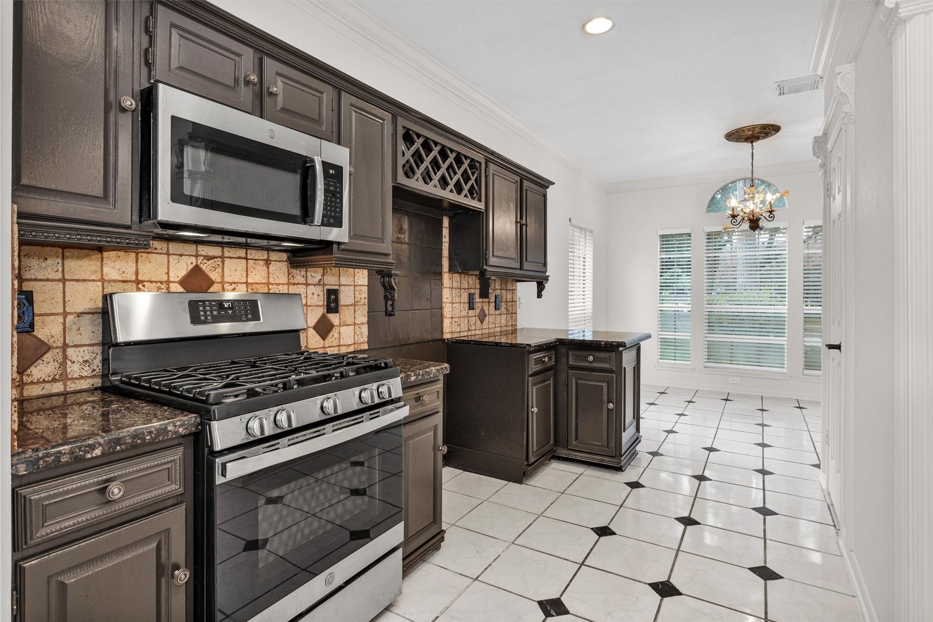 1331 Edenderry Lane, Missouri City, TX 77459 1331 Edenderry Lane, Missouri City, TX 77459