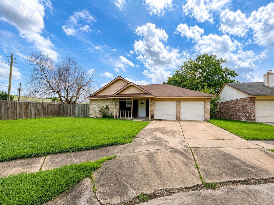 Property photo for 16703 Gold Bridge Court, Houston, TX