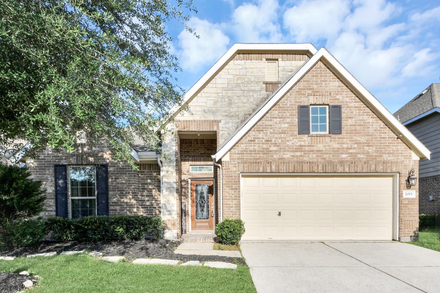 Property photo for 2015 Palmonari Drive, Houston, TX