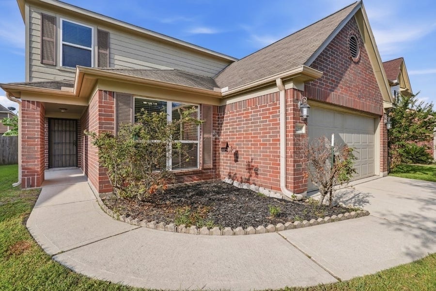 Property photo for 12530 Greencanyon Dr, Houston, TX