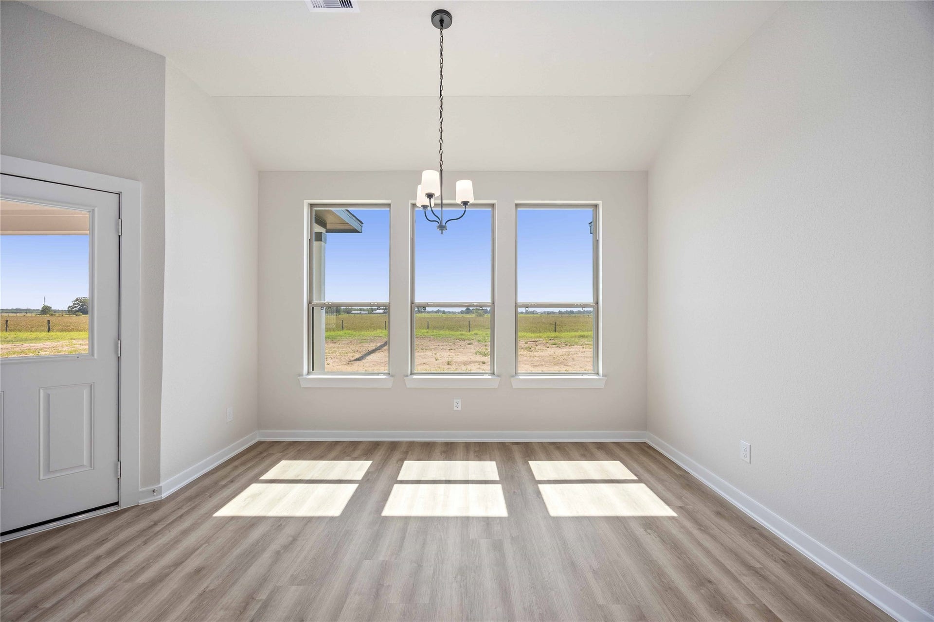 6719 Pelican Lane, Beasley, TX 77417