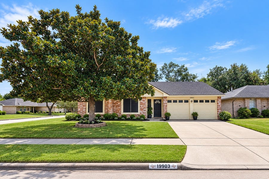 Property photo for 19903 Eastman Place, Katy, TX