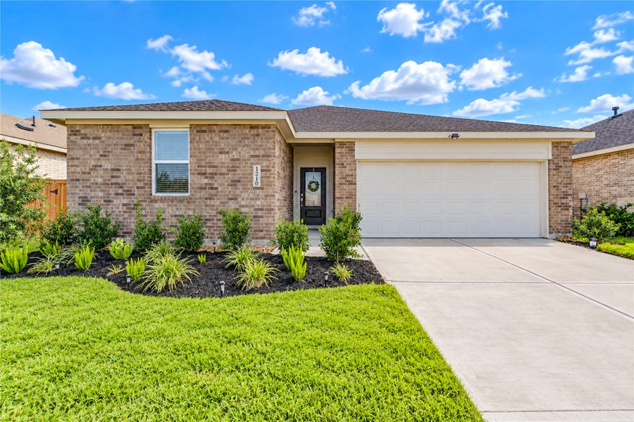 Property photo for 1210 Shady Pines Drive, Beasley, TX