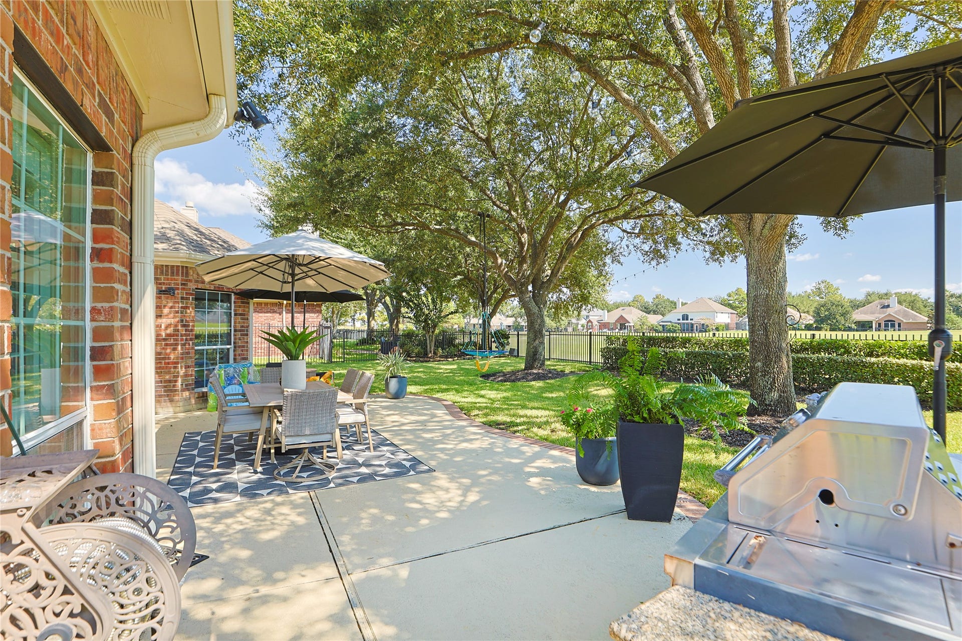 16511 E Canterra Circle, Houston, TX 77095 Extensive patio view toward golf course