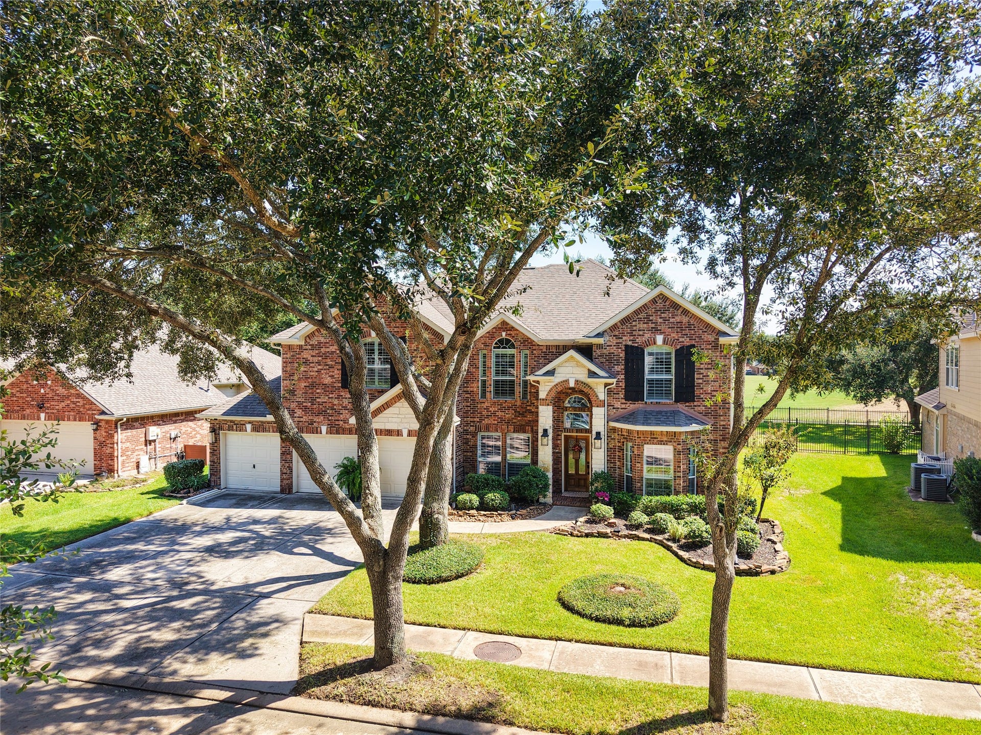 16511 E Canterra Circle, Houston, TX 77095 16511 E Canterra Circle, Houston, TX 77095