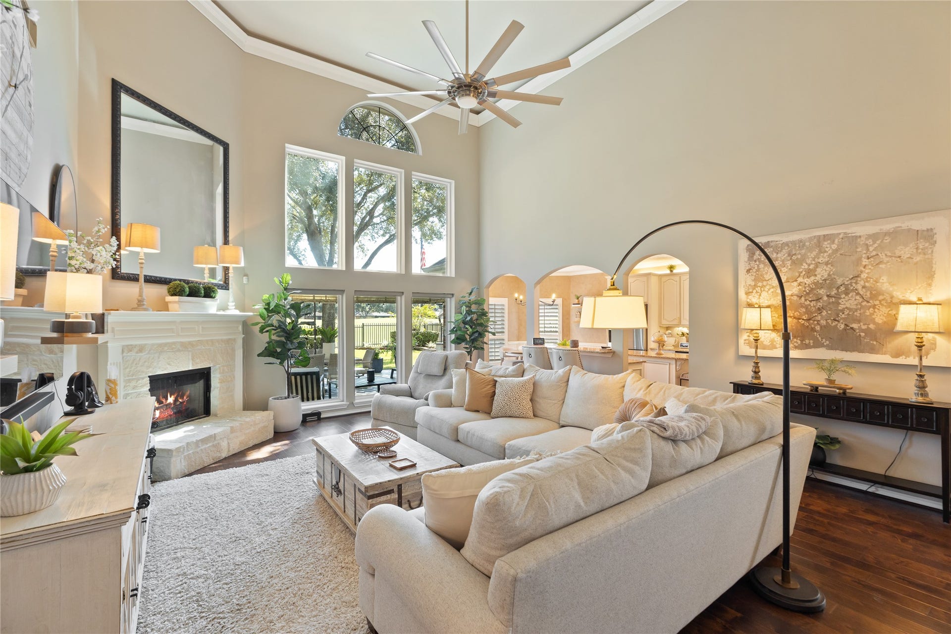 16511 E Canterra Circle, Houston, TX 77095 Large living area with high ceiling and view of golf course