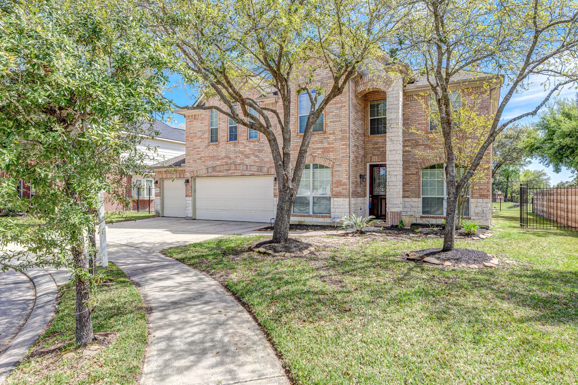 3002 Vincent Crossing Drive, Spring, TX 77386