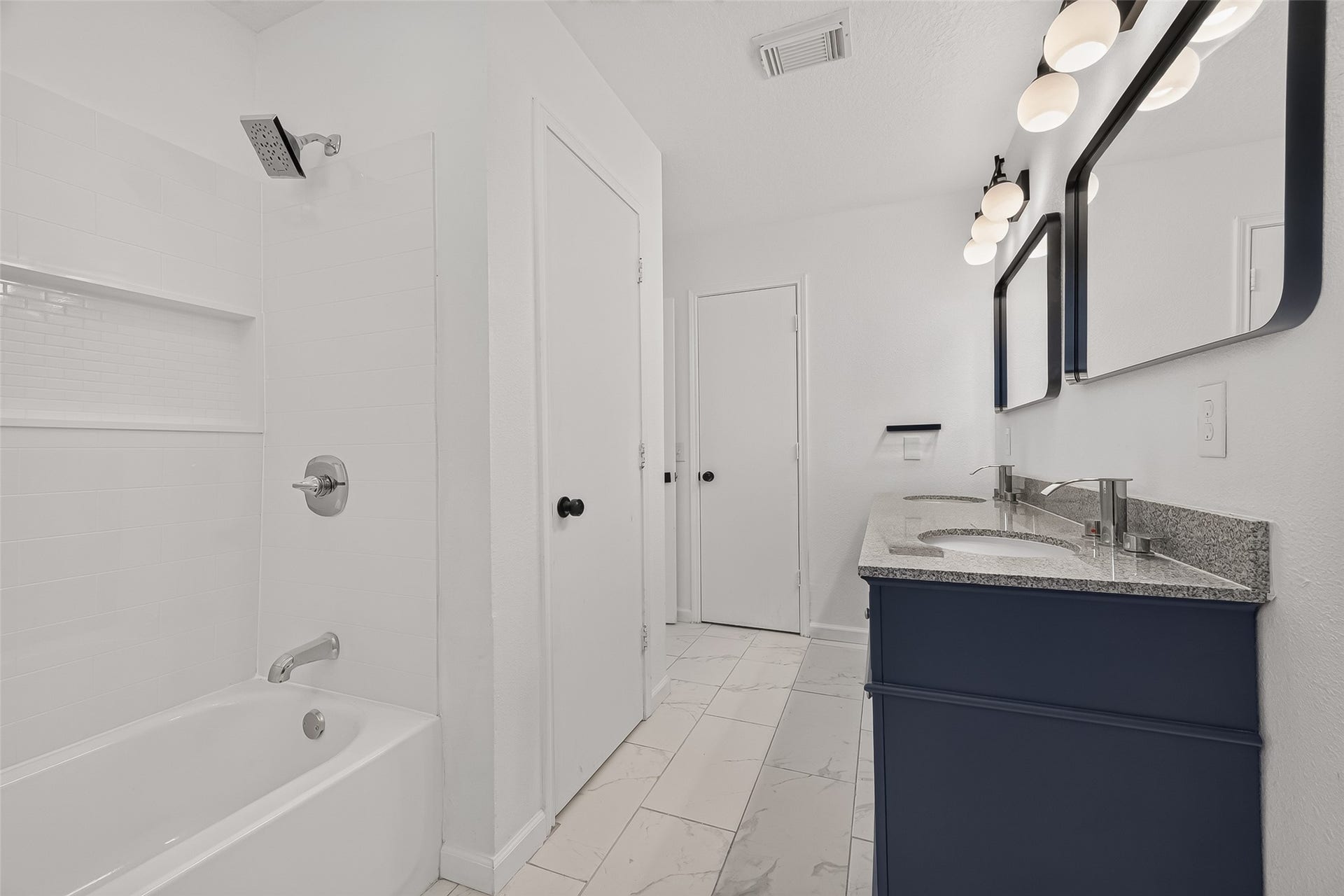 13430 Eldridge Villa Street, Sugar Land, TX 77498