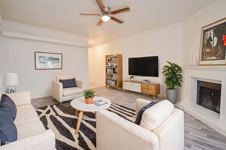 Property photo for 9707 Richmond Avenue, #109, Houston, TX
