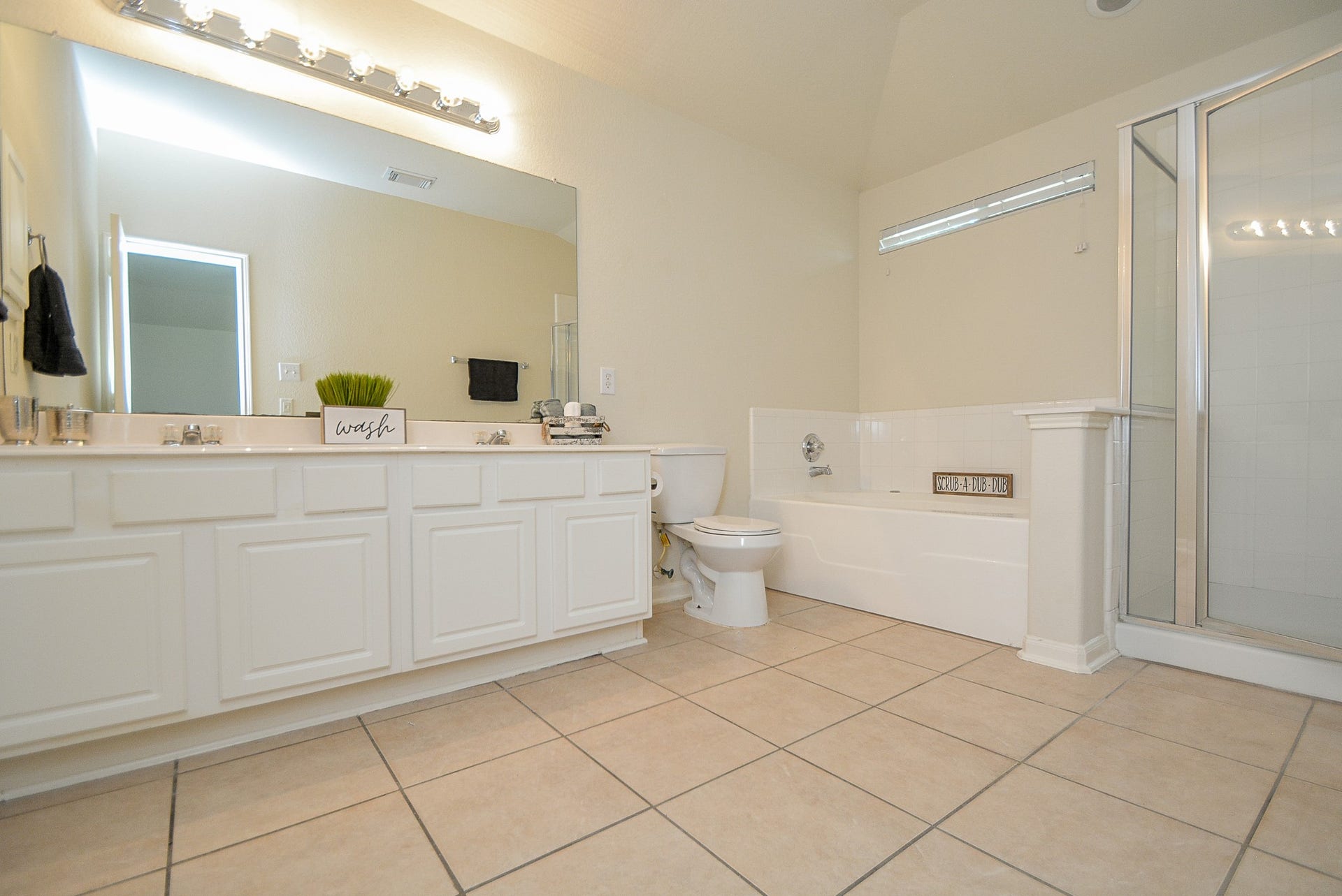 15318 Marlowe Grove Drive, Sugar Land, TX 77498 15318 Marlowe Grove Drive, Sugar Land, TX 77498