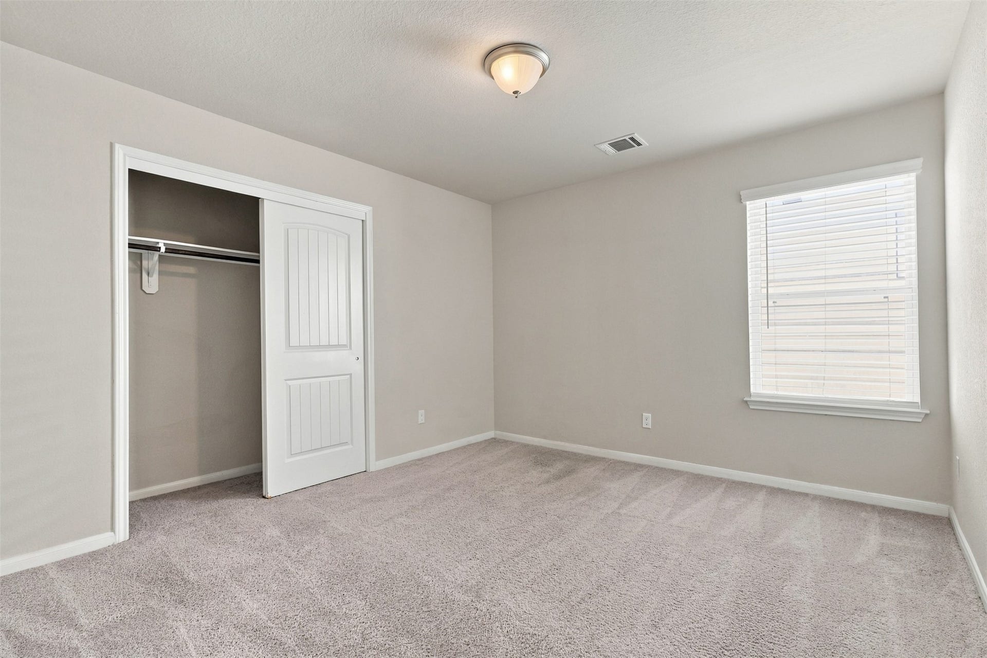 7239 Canoga Drive, Rosharon, TX 77583