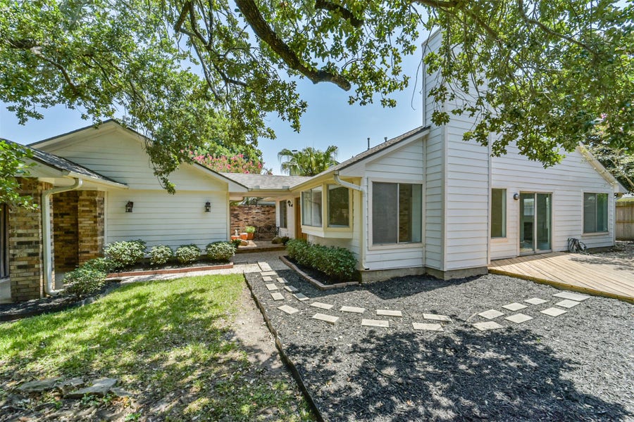 Property photo for 1710 Linfield Way, Houston, TX