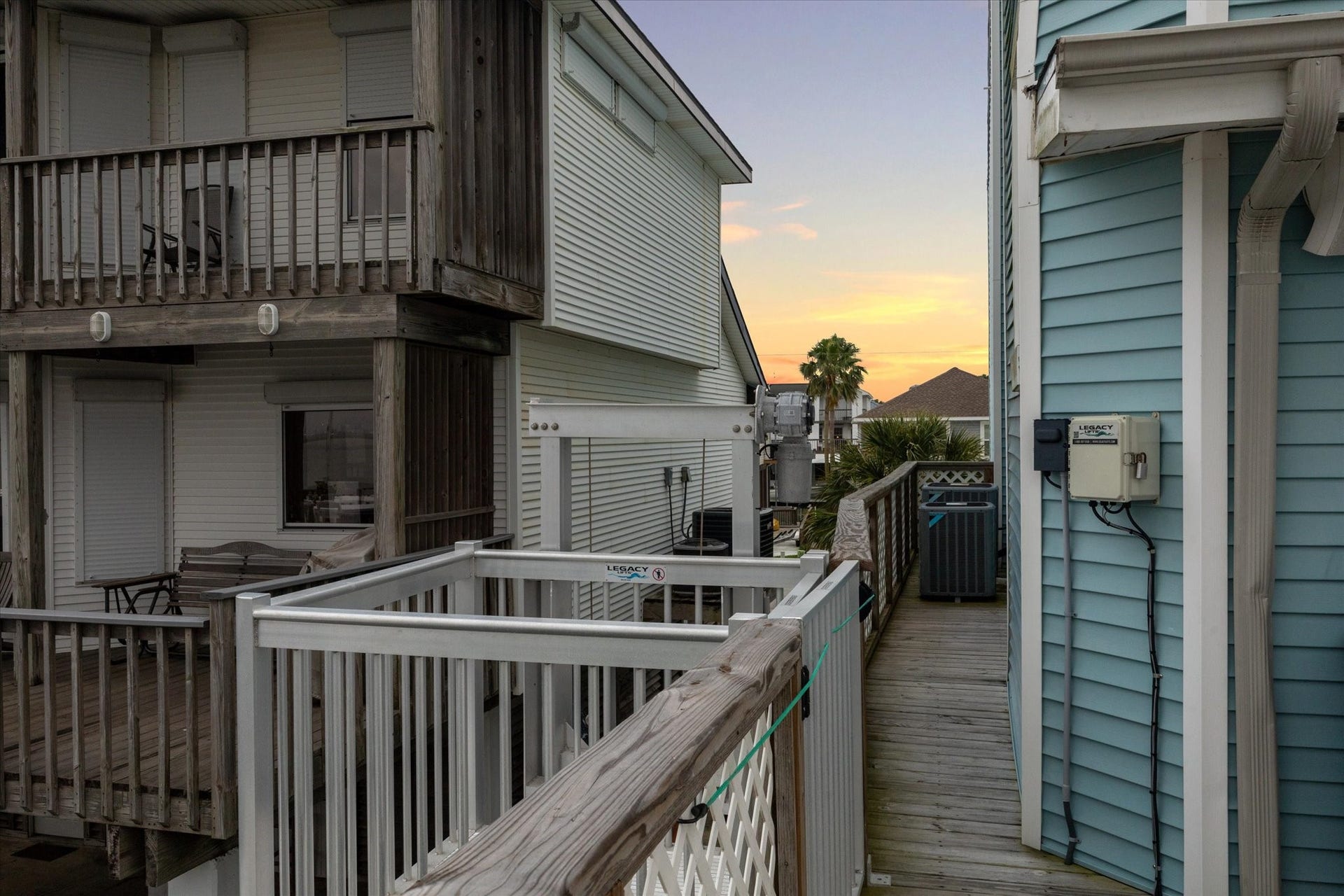 251 Isles End Road, Tiki Island, TX 77554 251 Isles End Road, Tiki Island, TX 77554