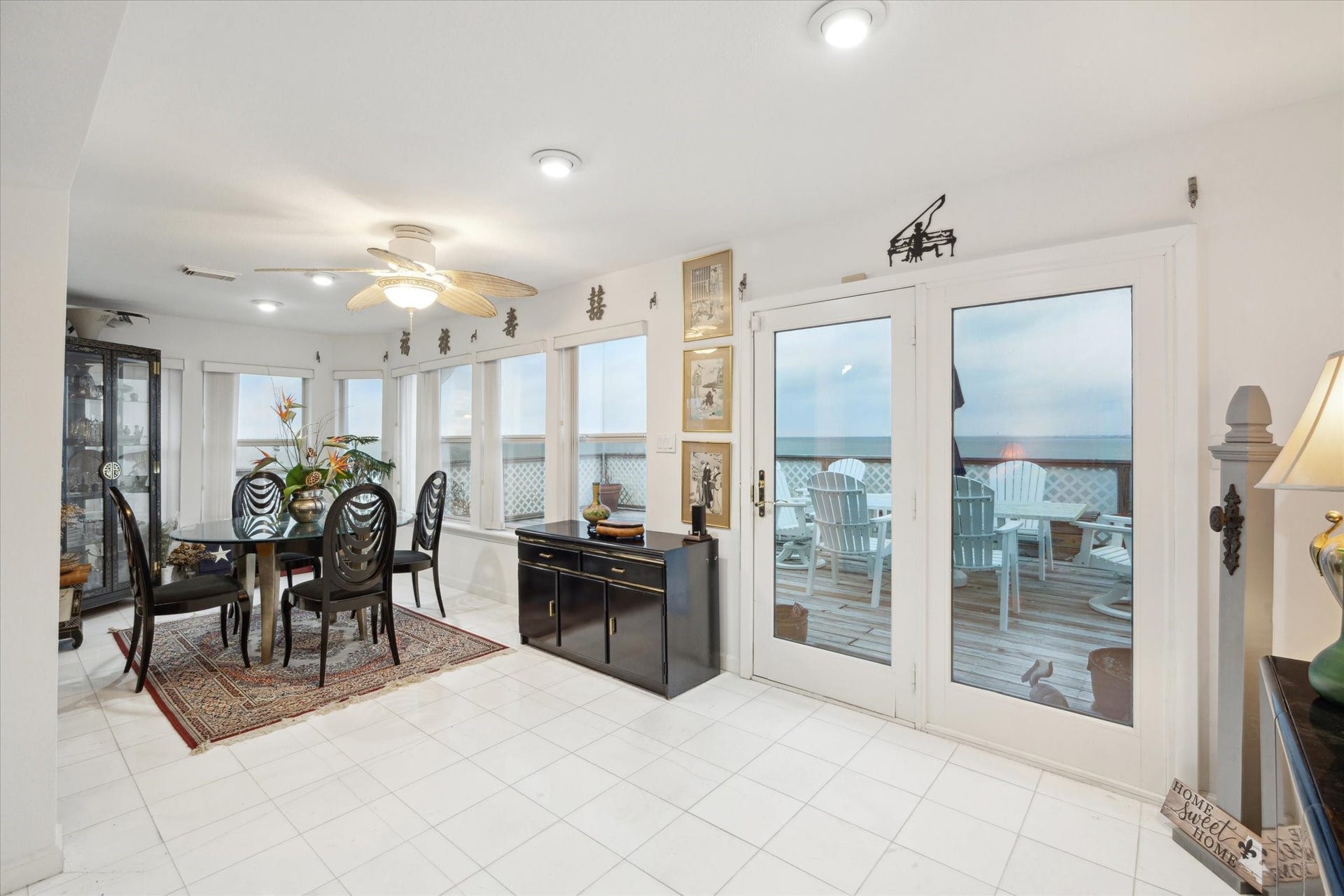 251 Isles End Road, Tiki Island, TX 77554 251 Isles End Road, Tiki Island, TX 77554