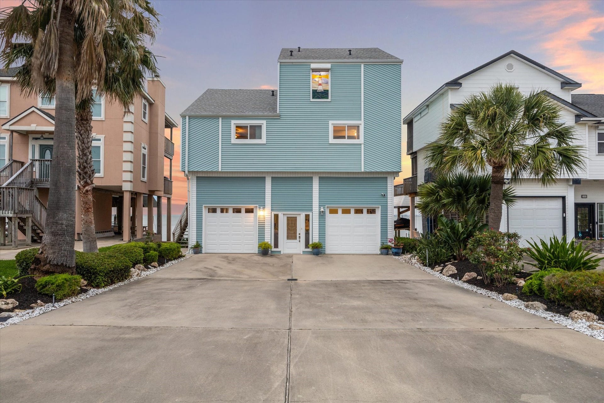 251 Isles End Road, Tiki Island, TX 77554 251 Isles End Road, Tiki Island, TX 77554