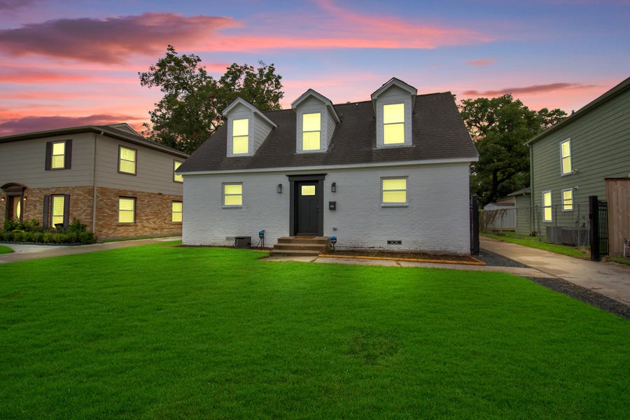 Property photo for 3315 Rosedale Street, Houston, TX