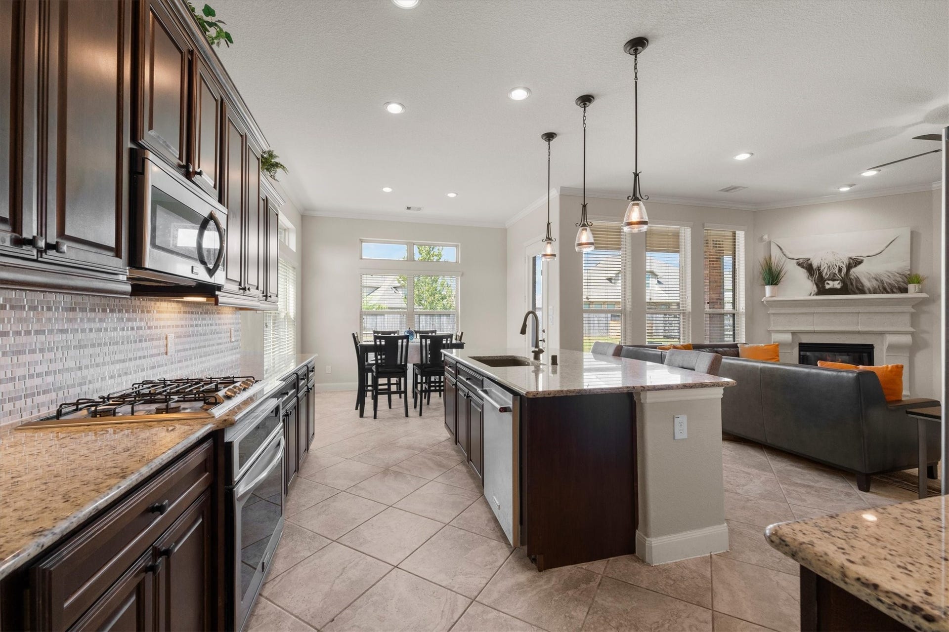 17903 Fernwood Bend Drive, Tomball, TX 77377 17903 Fernwood Bend Drive, Tomball, TX 77377
