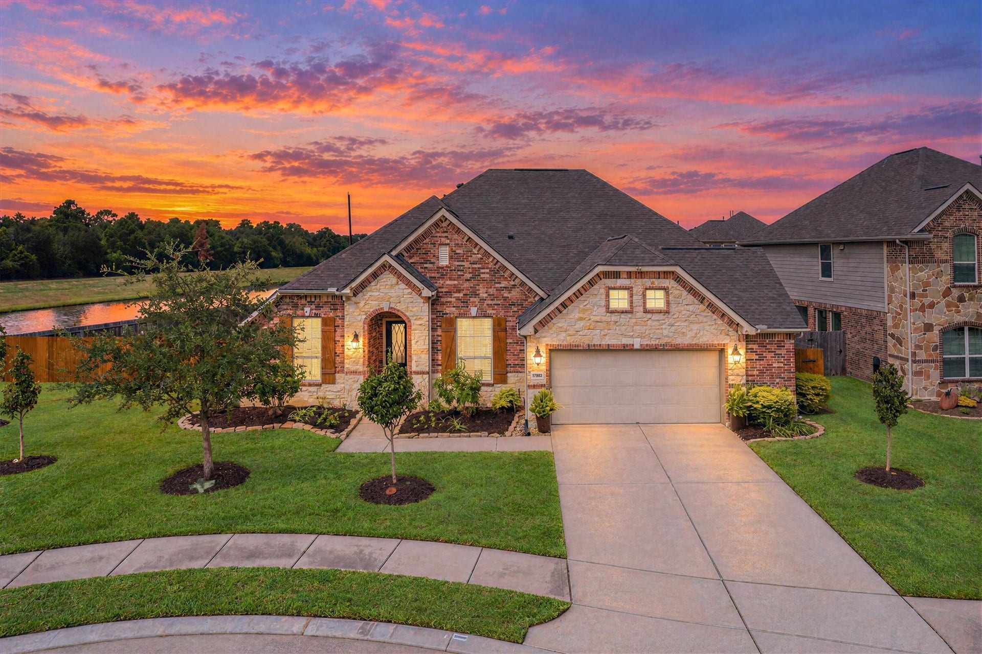 17903 Fernwood Bend Drive, Tomball, TX 77377 17903 Fernwood Bend Drive, Tomball, TX 77377