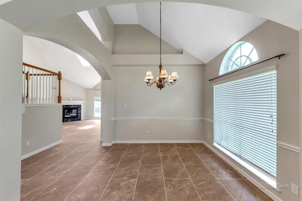 20419 Cajon Canyon Court, Katy, TX 77450 Formal Dining