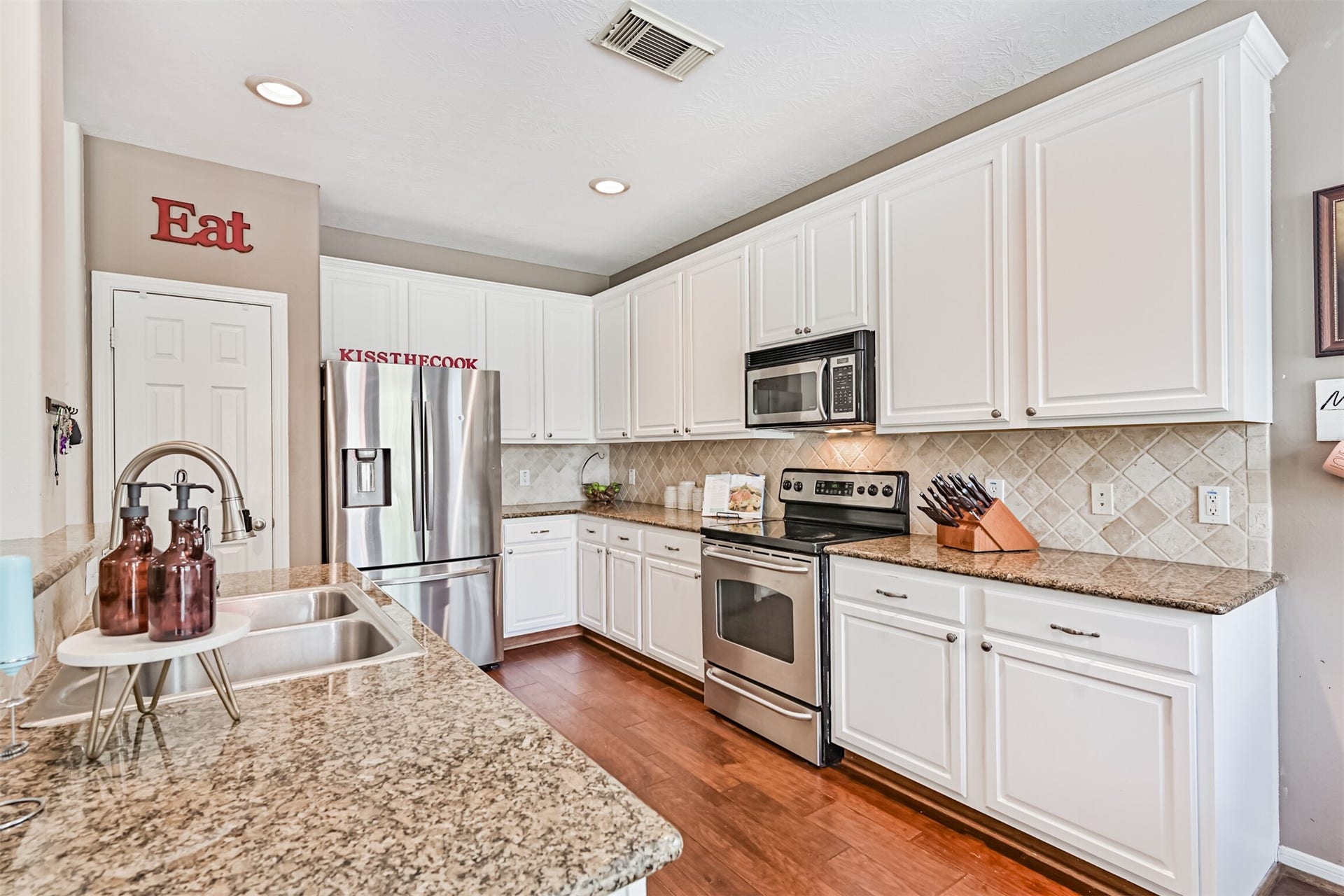 12527 Saratoga Woods Lane, Humble, TX 77346 12527 Saratoga Woods Lane, Humble, TX 77346
