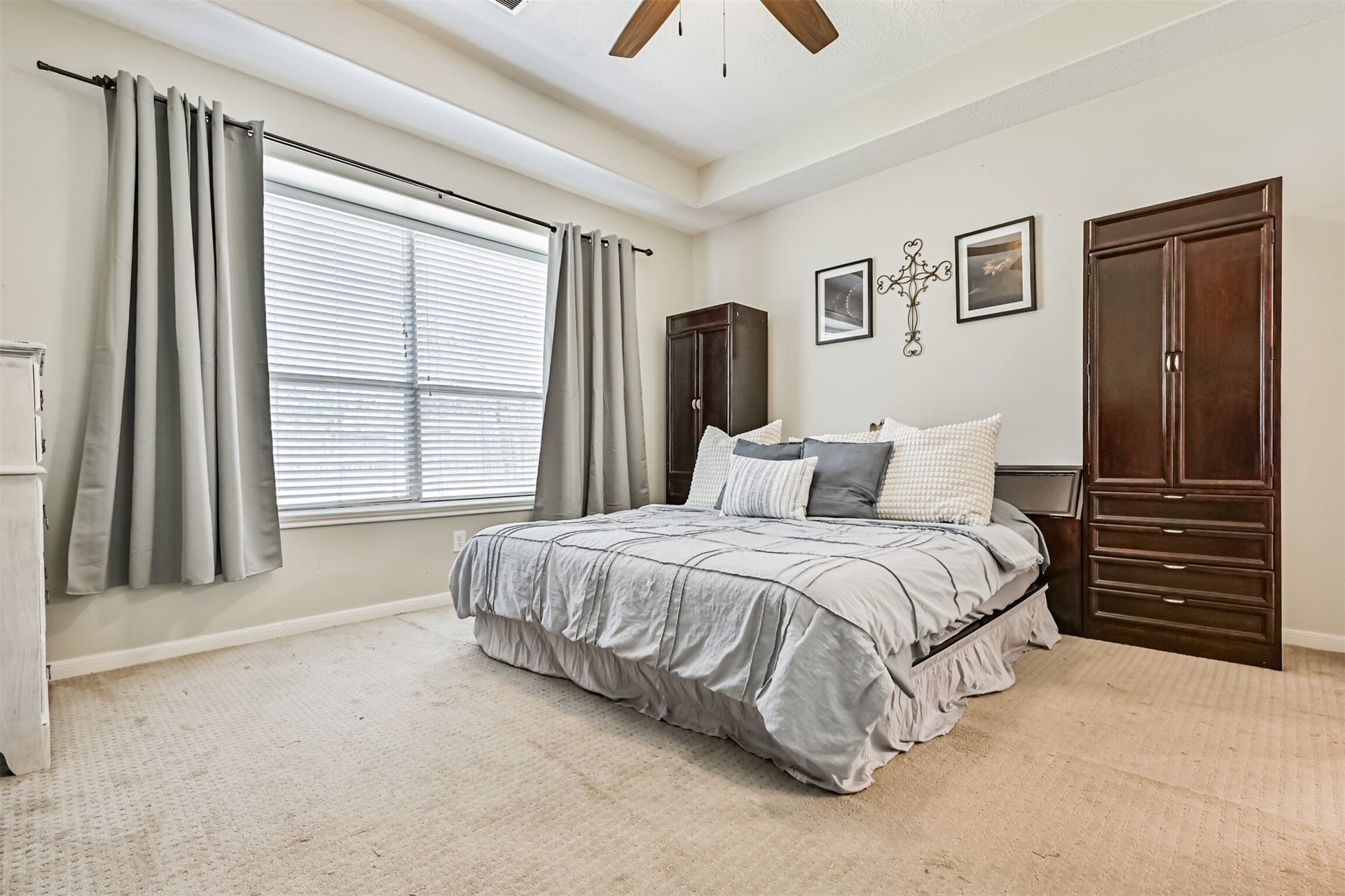 12527 Saratoga Woods Lane, Humble, TX 77346 12527 Saratoga Woods Lane, Humble, TX 77346