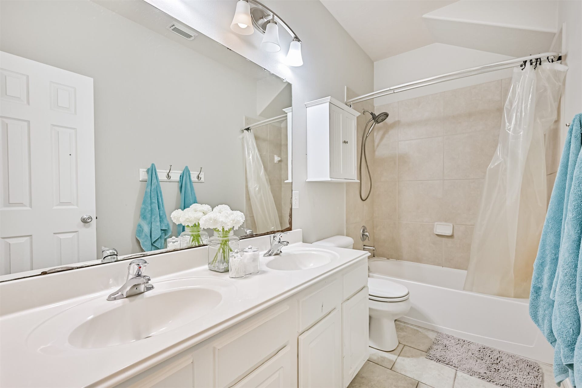 12527 Saratoga Woods Lane, Humble, TX 77346 12527 Saratoga Woods Lane, Humble, TX 77346