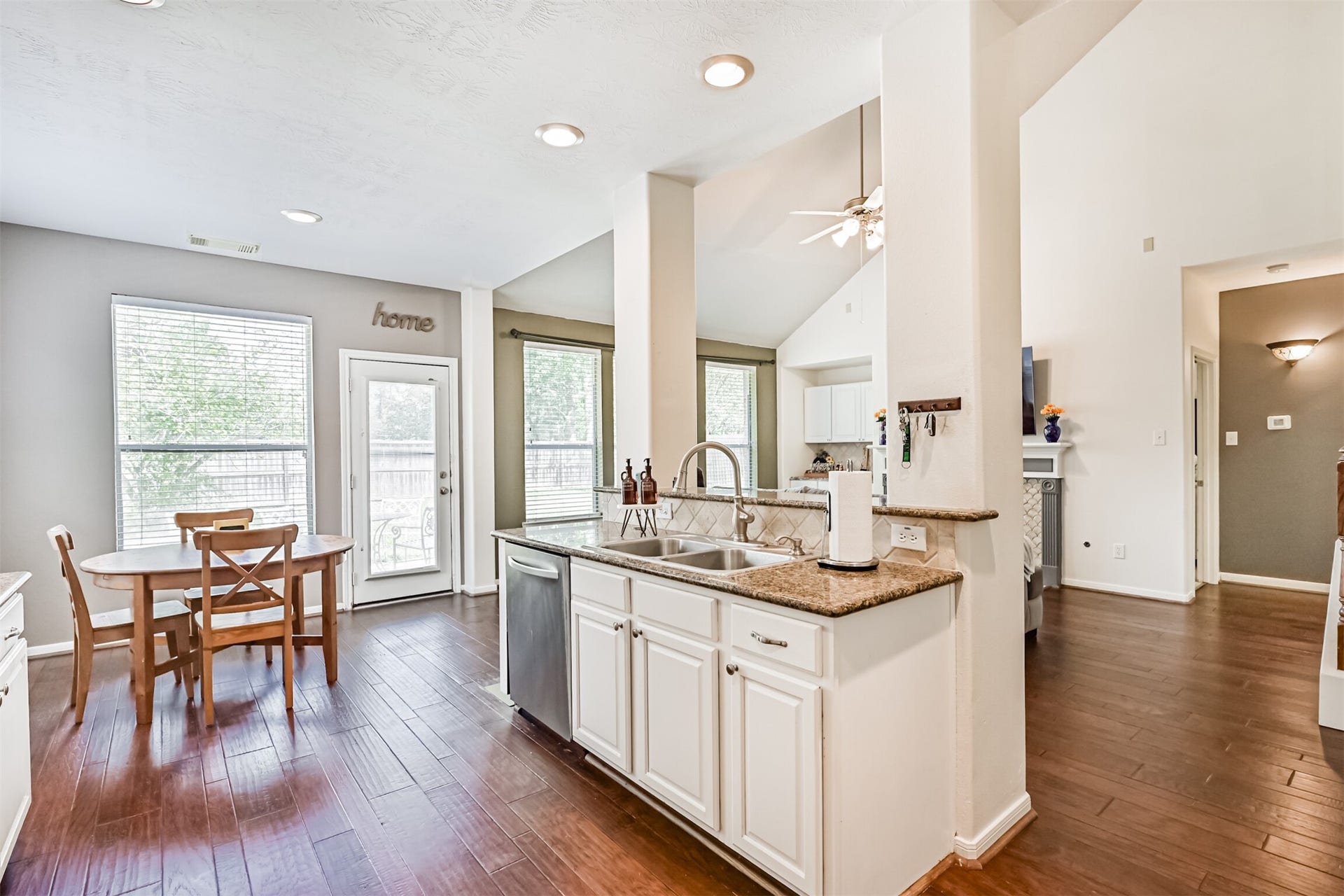 12527 Saratoga Woods Lane, Humble, TX 77346 12527 Saratoga Woods Lane, Humble, TX 77346