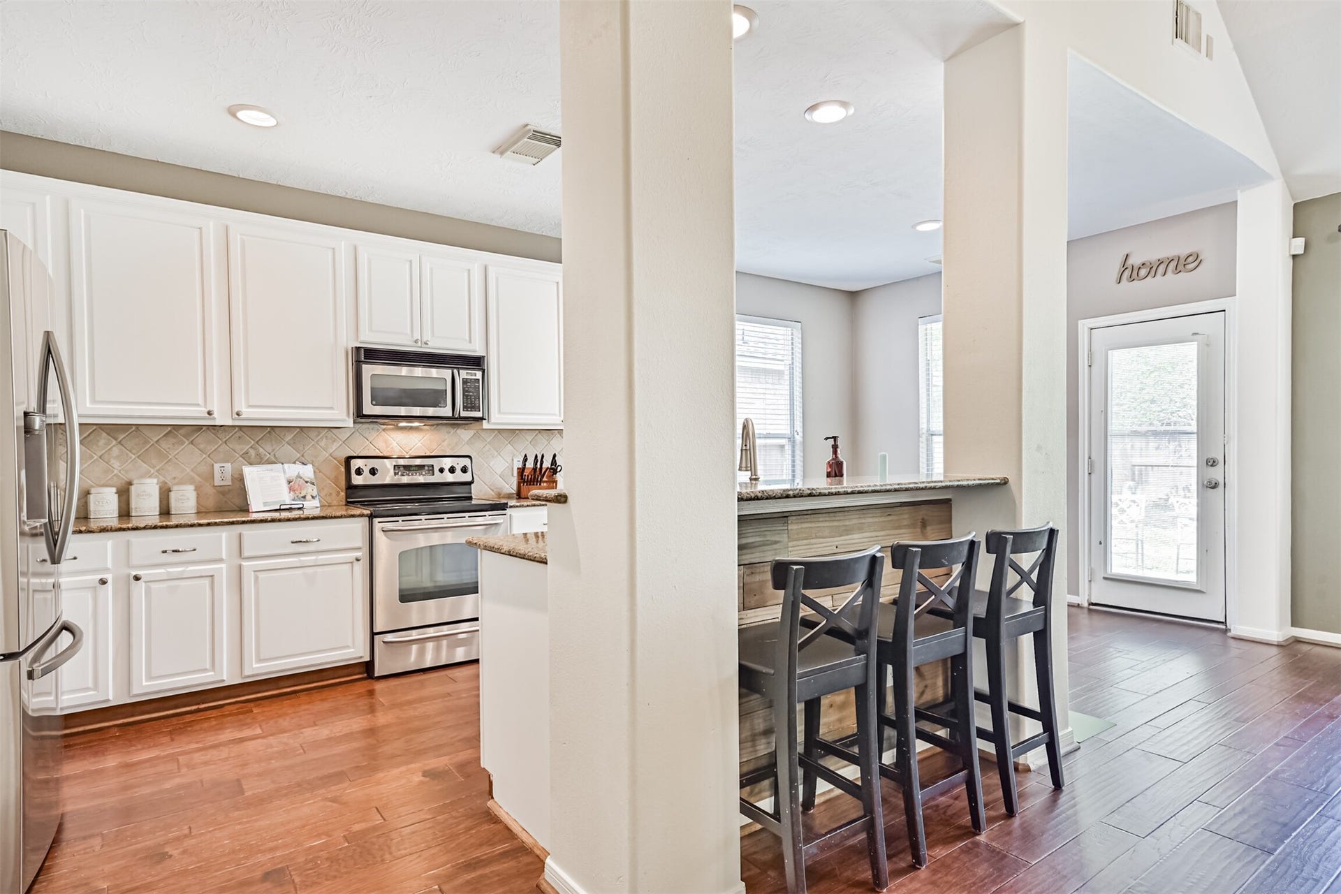 12527 Saratoga Woods Lane, Humble, TX 77346 12527 Saratoga Woods Lane, Humble, TX 77346