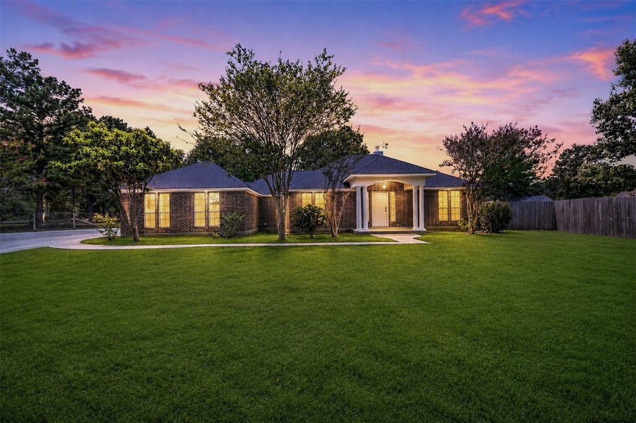 Property photo for 10546 Fawn Mist Drive, Conroe, TX