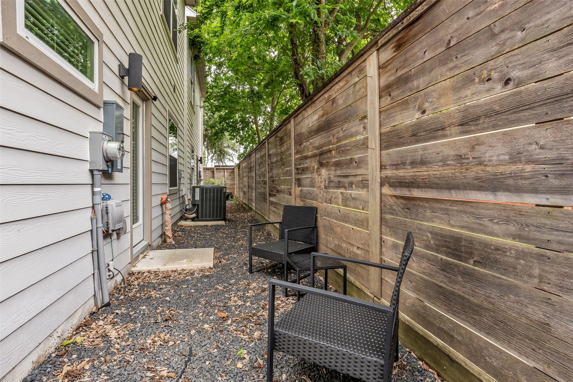 3313 Hutchins Street, Houston, TX 77004 3313 Hutchins Street, Houston, TX 77004