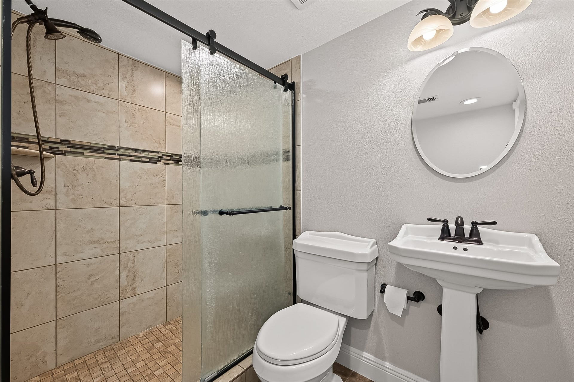 902 Mountain Meadows Drive, Katy, TX 77450