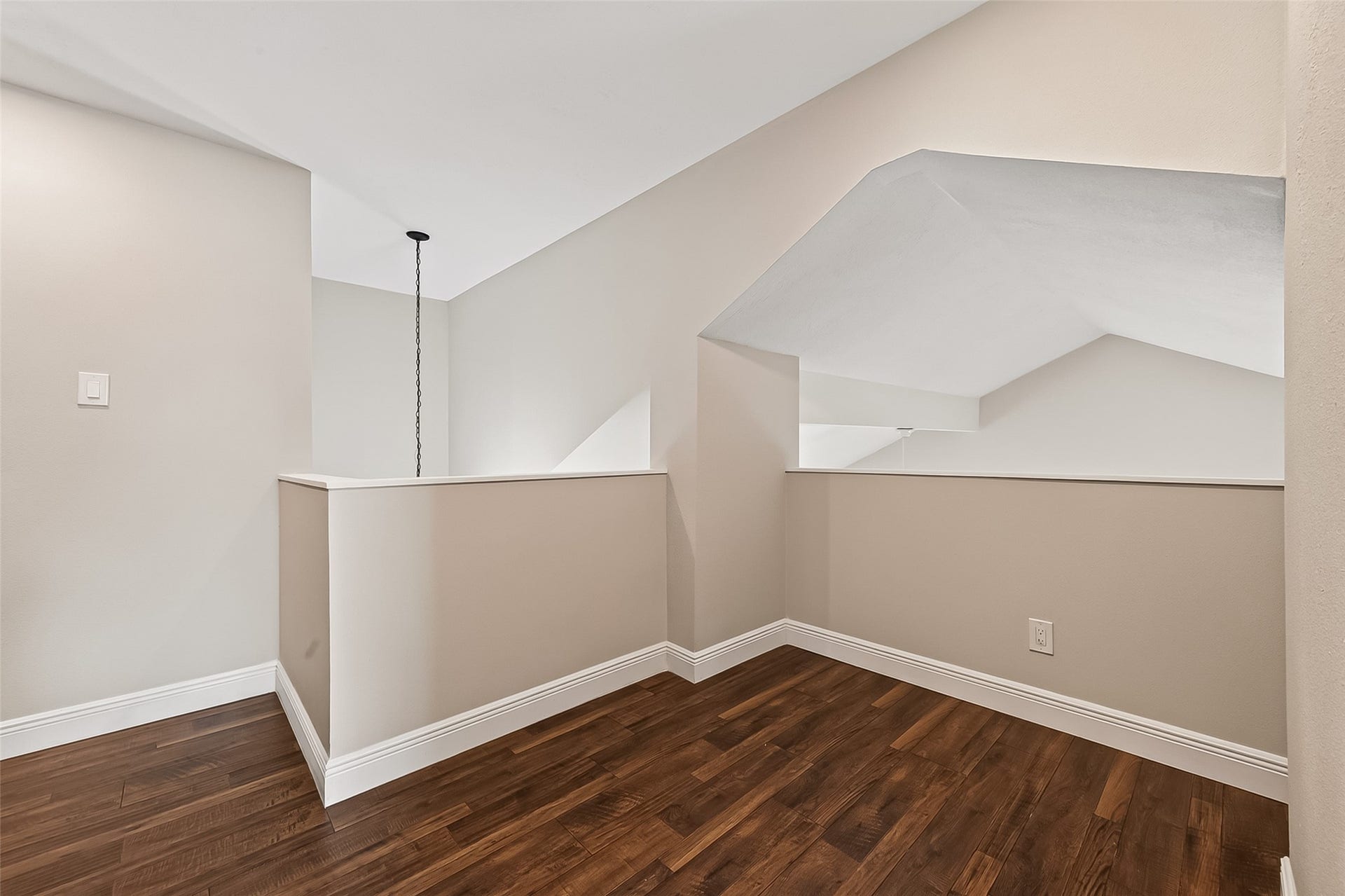 902 Mountain Meadows Drive, Katy, TX 77450