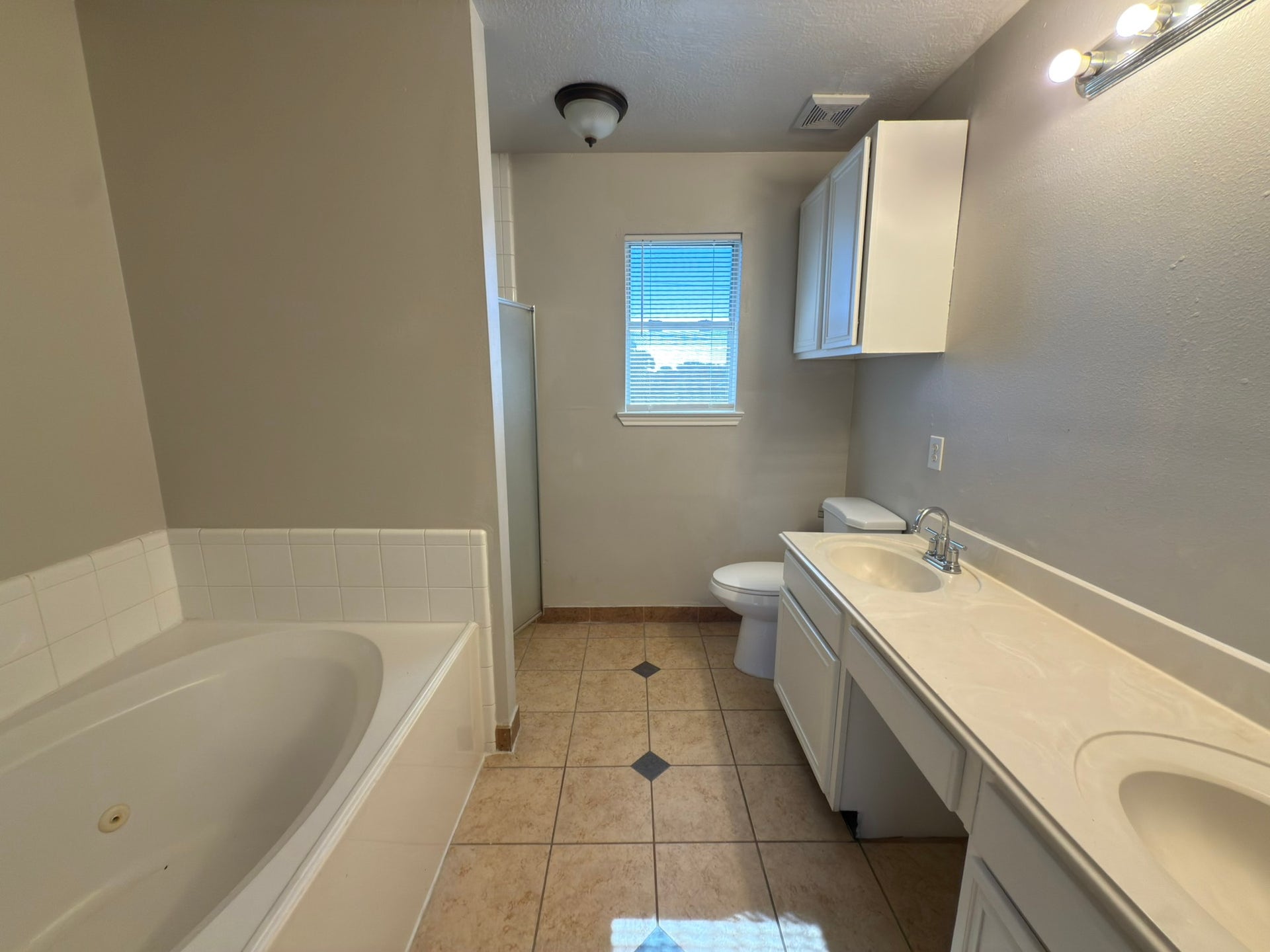 2239 Heatherwood Drive, Missouri City, TX 77489 2239 Heatherwood Drive, Missouri City, TX 77489