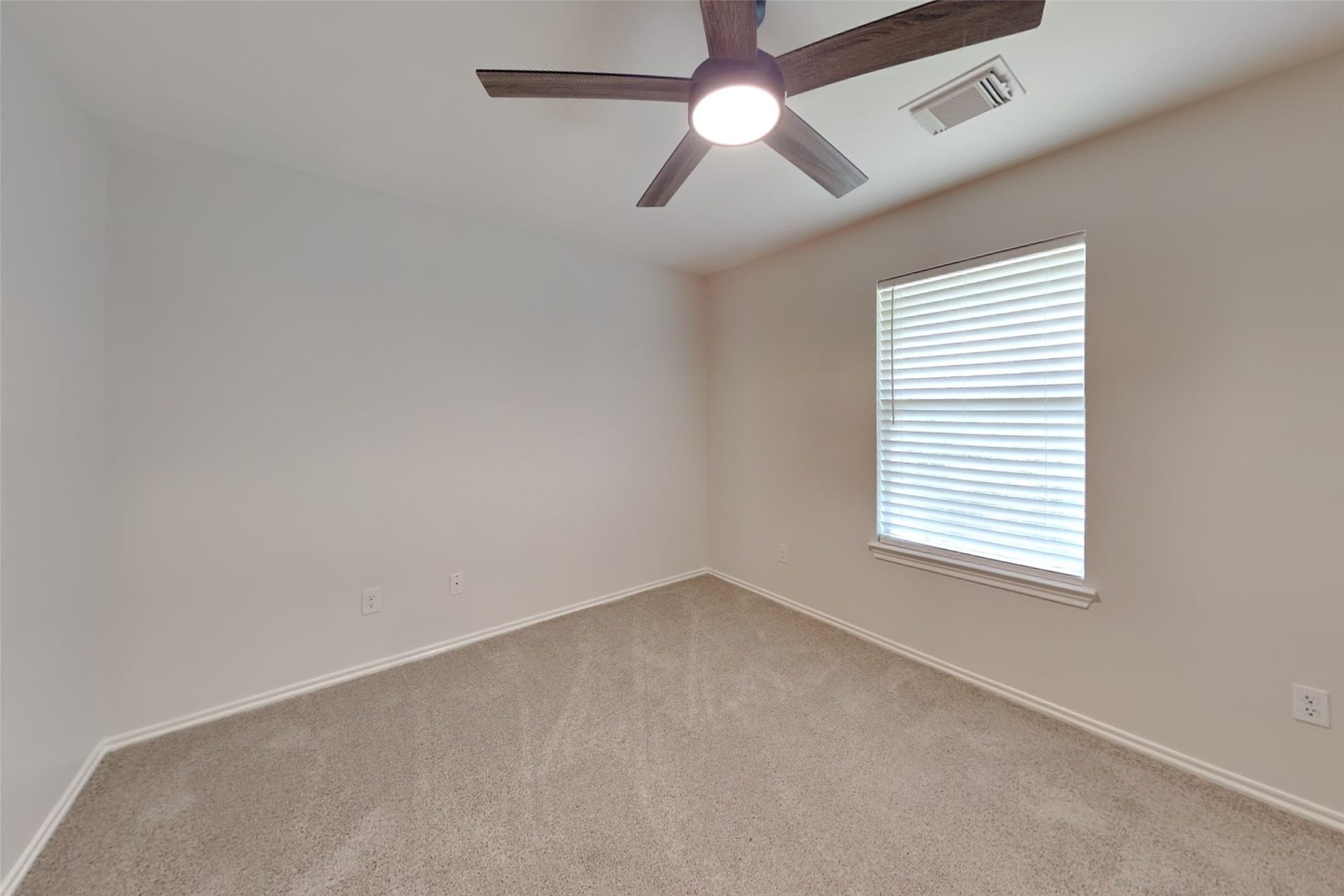 5103 Lockhart Drive, Pearland, TX 77584 5103 Lockhart Drive, Pearland, TX 77584