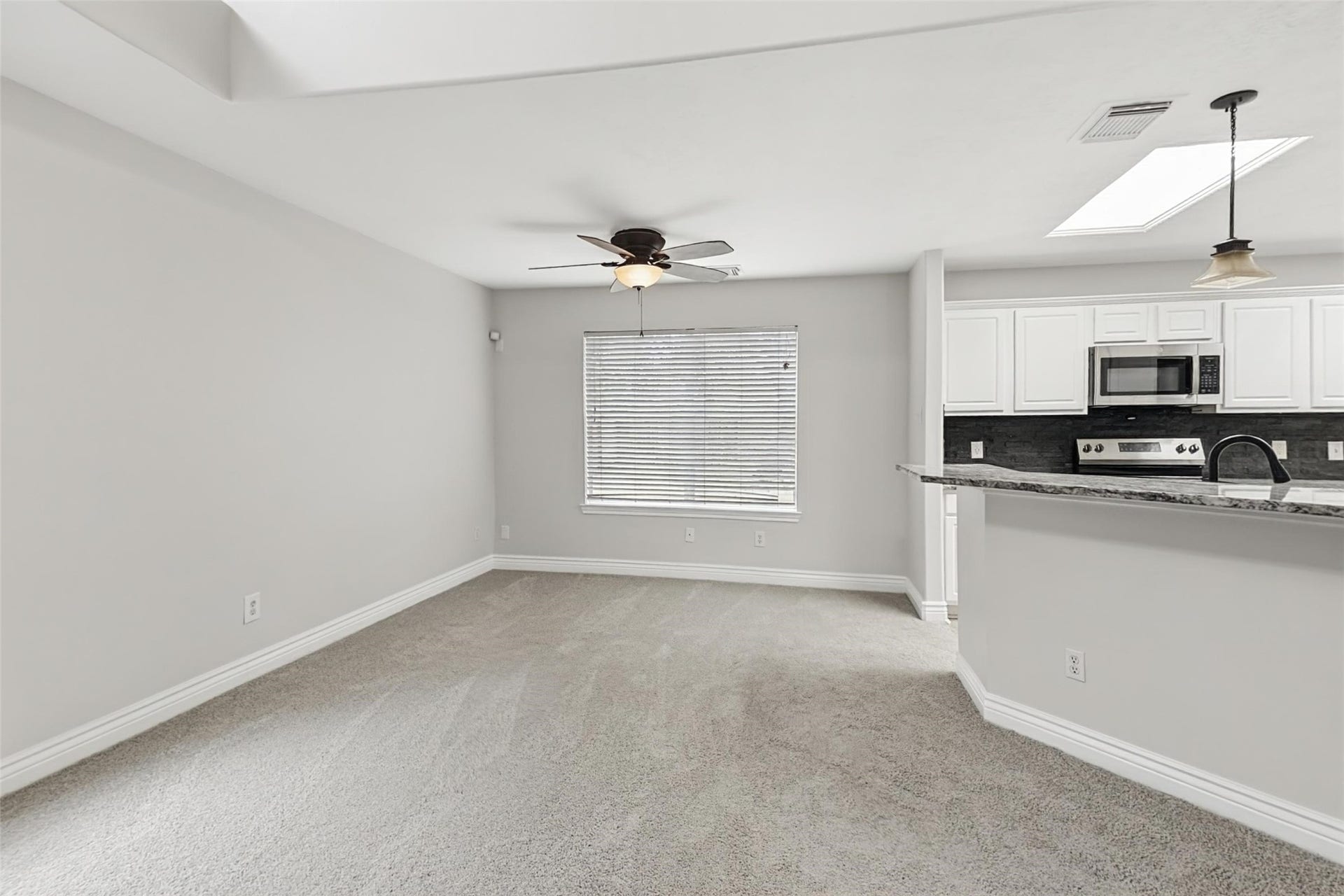 5103 Lockhart Drive, Pearland, TX 77584 5103 Lockhart Drive, Pearland, TX 77584