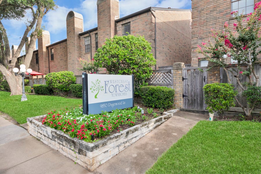 Property photo for 9850 Pagewood Lane, #1304, Houston, TX