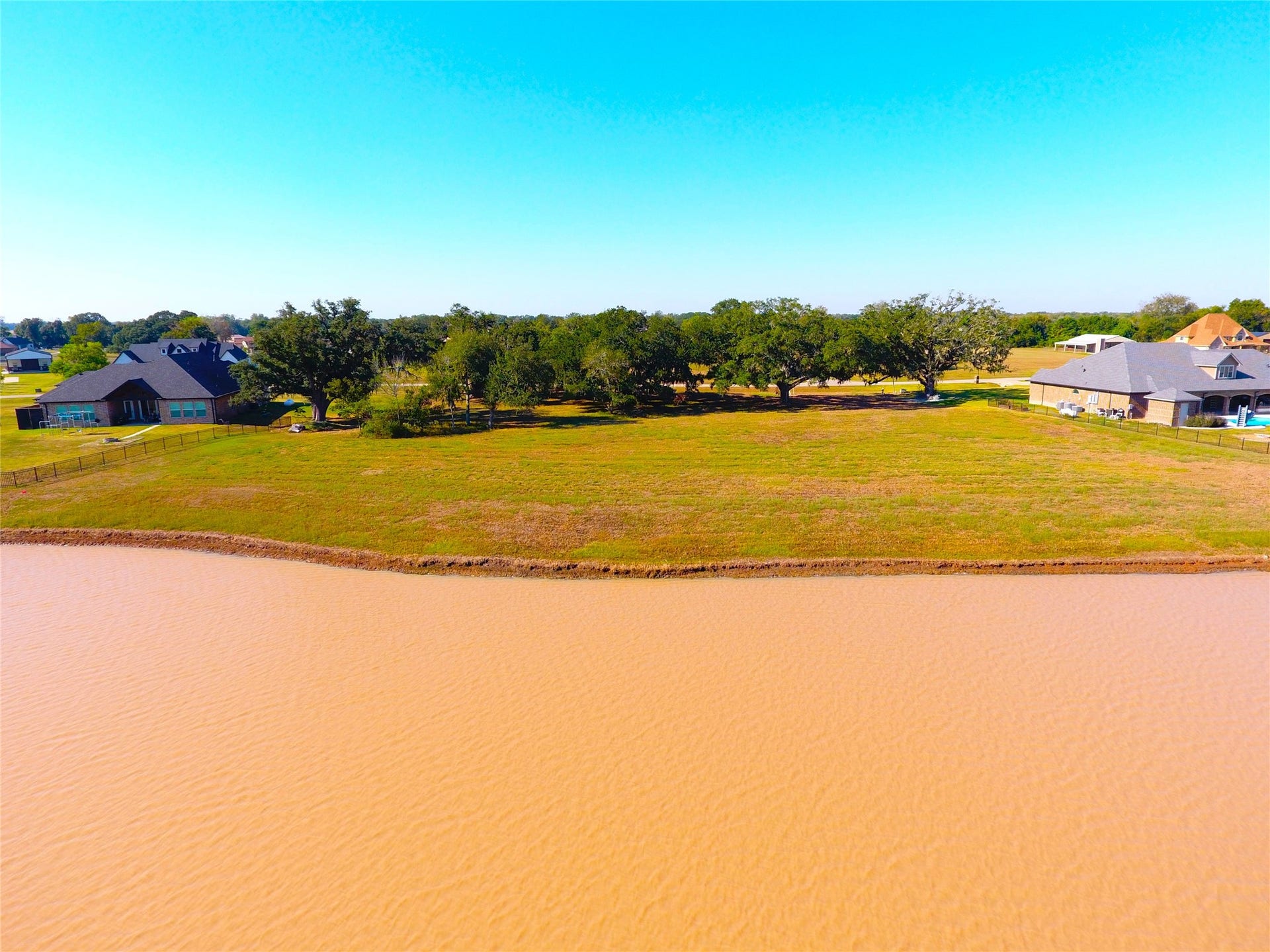 615 Lily Lane, Rosharon, TX 77583 615 Lily Lane, Rosharon, TX 77583