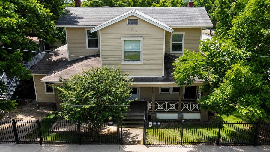 Property photo for 1502 Lee Street, #5, Houston, TX