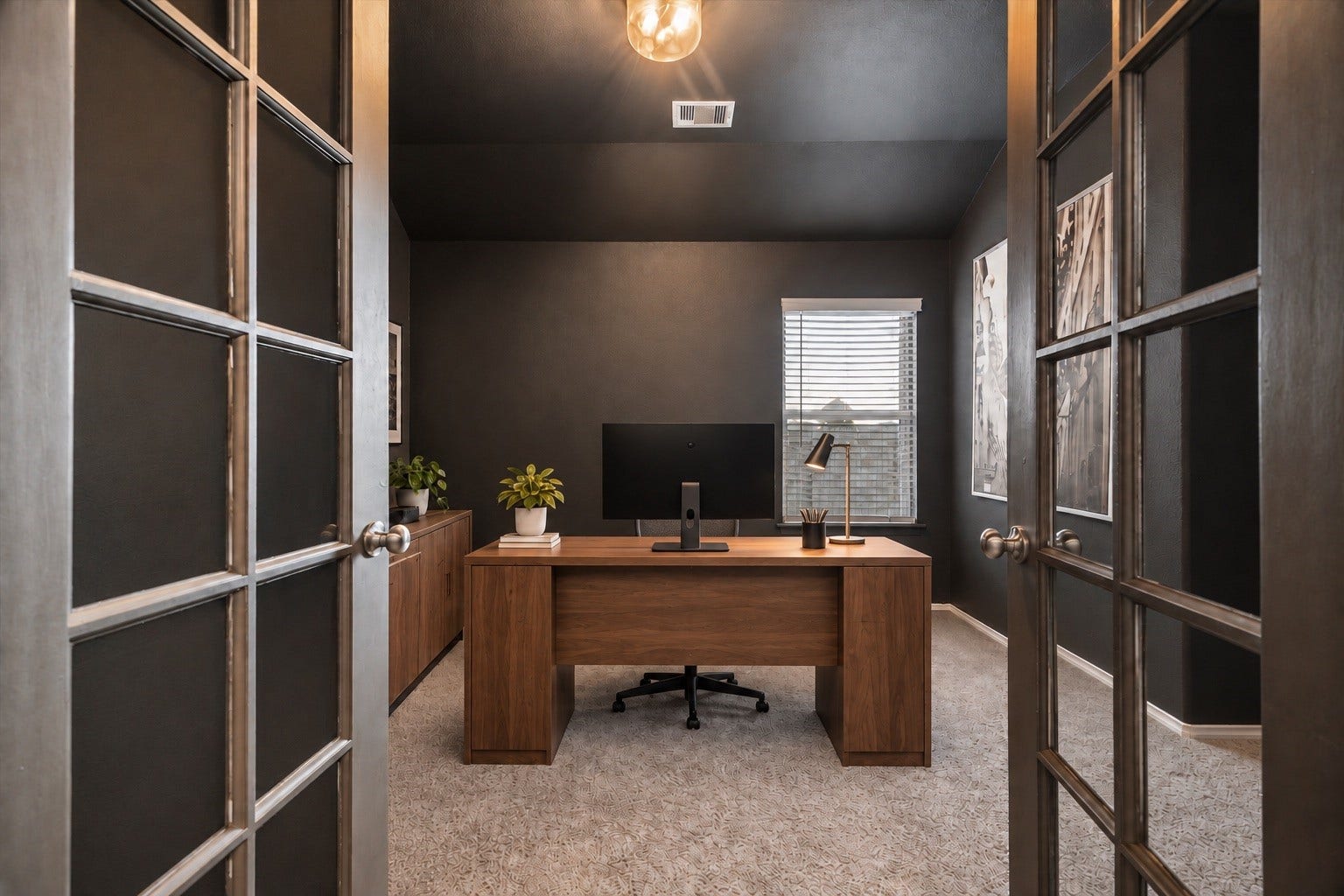 9035 Blue Star Lane, Baytown, TX 77521 Private study / home office 3rd bedroom
