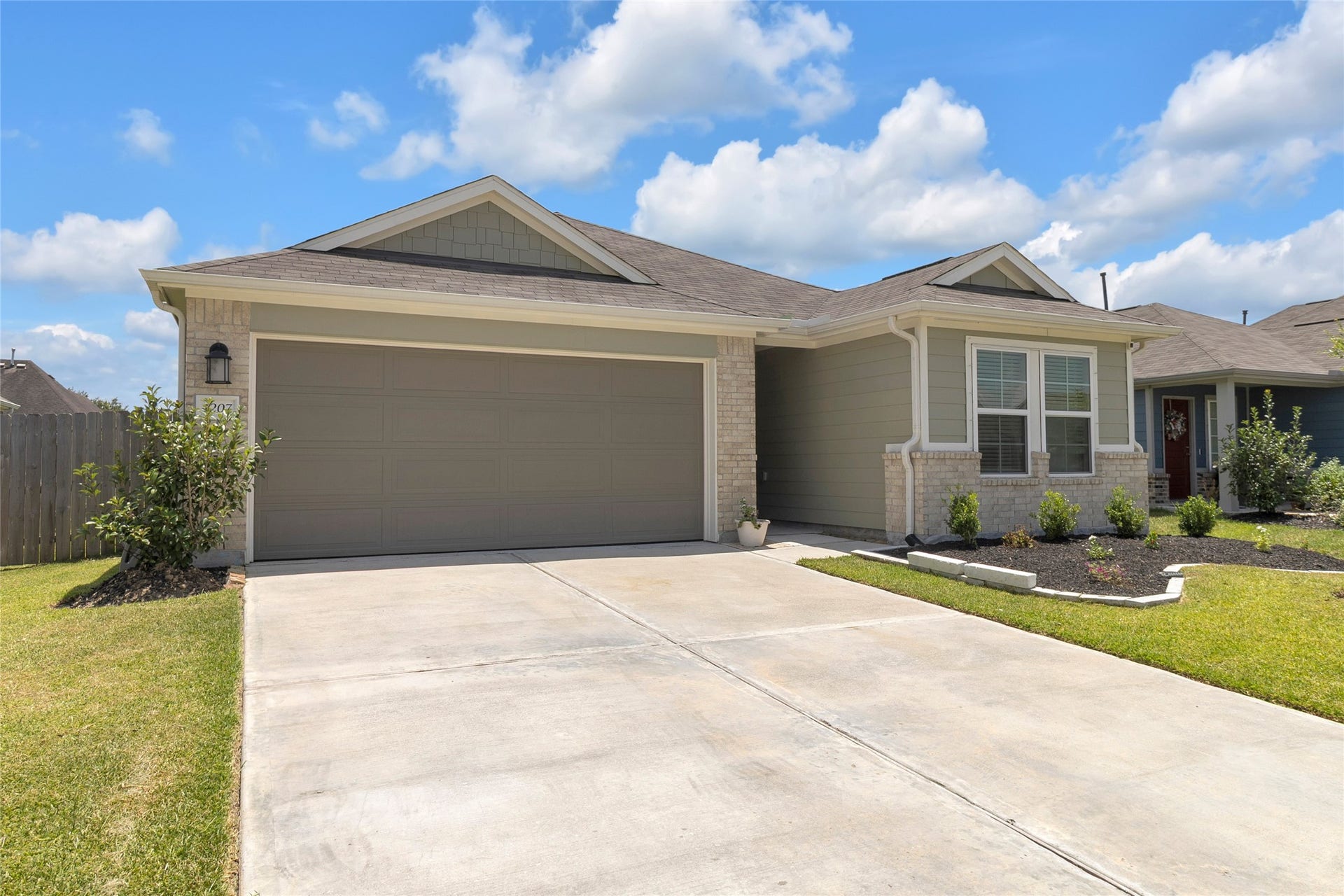 1207 Cavalry Junction Drive, Alvin, TX 77511 1207 Cavalry Junction Drive, Alvin, TX 77511