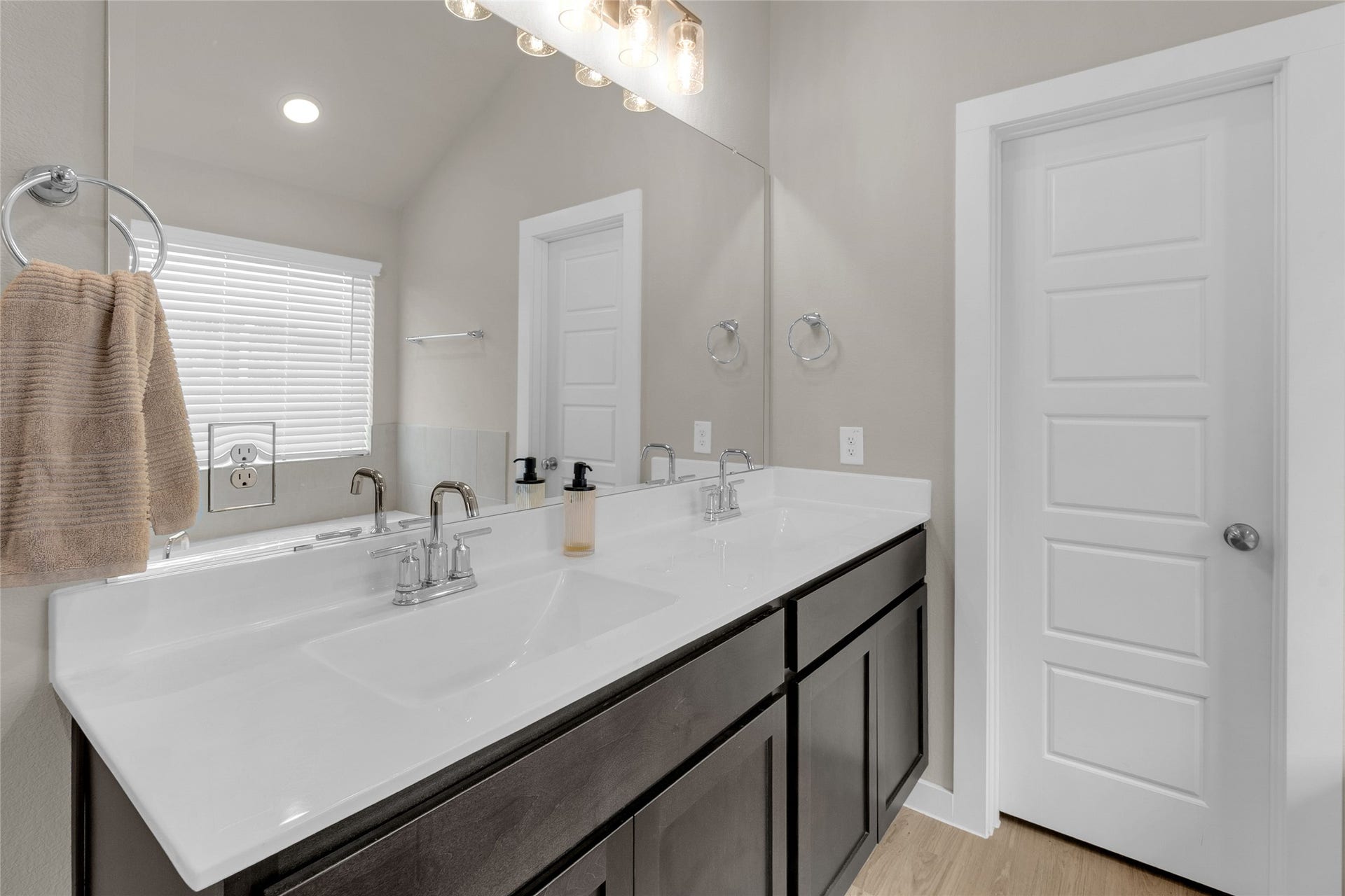 1207 Cavalry Junction Drive, Alvin, TX 77511 1207 Cavalry Junction Drive, Alvin, TX 77511