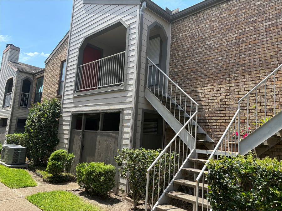 Property photo for 2025 Augusta Drive, #214, Houston, TX
