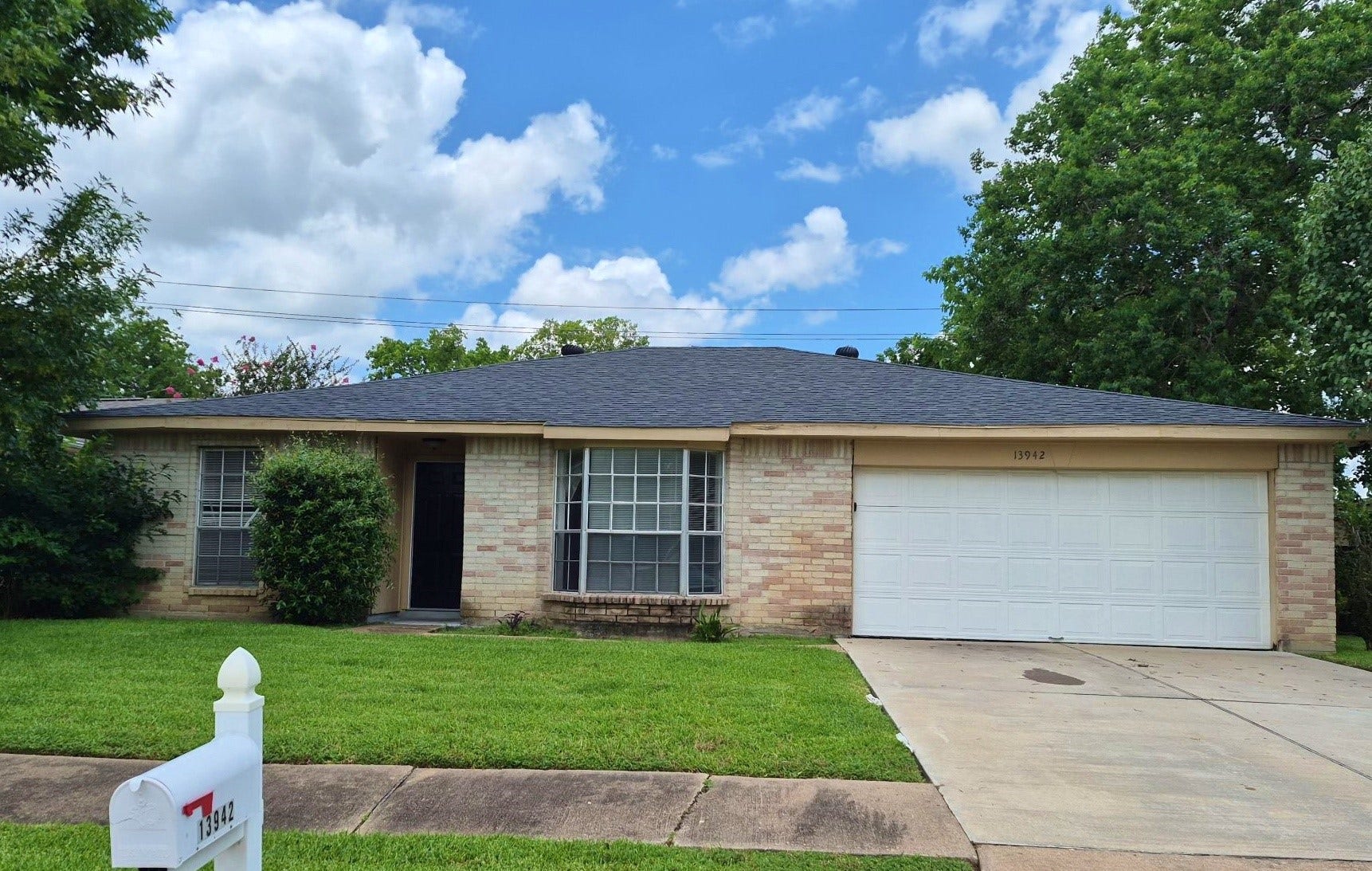 13942 Towne Way Drive, Sugar Land, TX 77498 13942 Towne Way Drive, Sugar Land, TX 77498